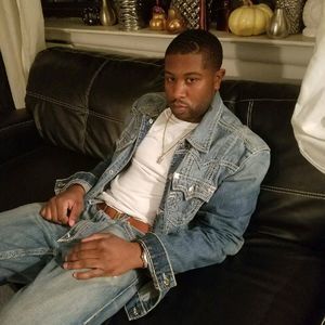 Meet your Posher, Aura